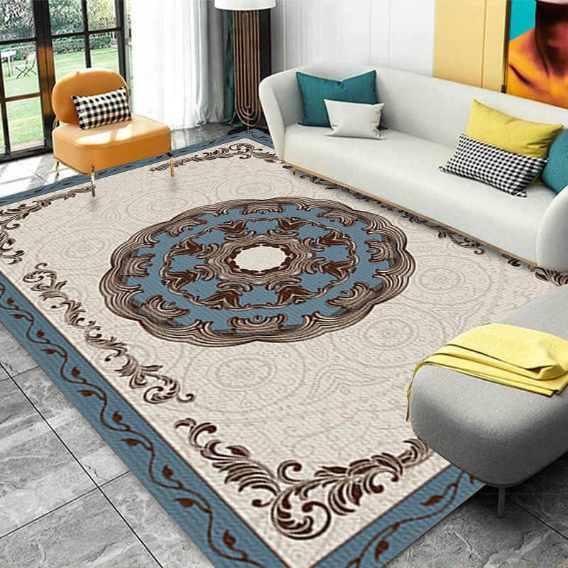Traditional Medallion Pattern Carpet Polyester Area Rug Non-Slip Backing Area Carpet for Living Room