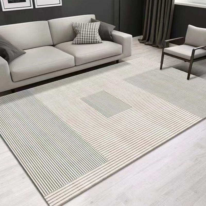 Tappeto grigio con stampa di geometria poliestere moderna tappeto resistente alle macchie per soggiorno