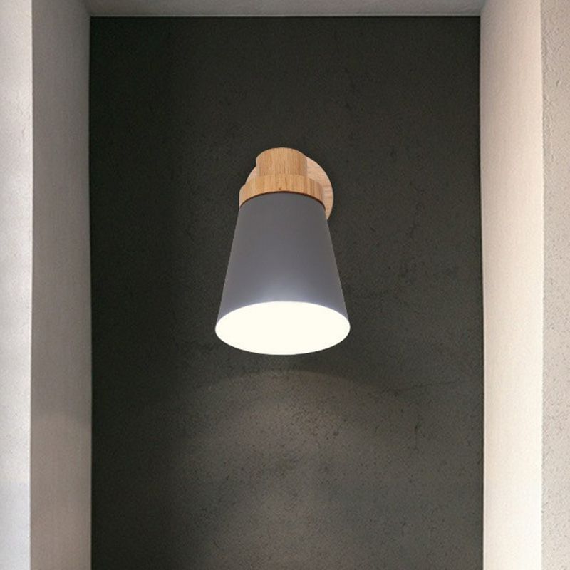 Lampada da parete in tonalità girevole metallico Macaron 1 lampadina per parete camera da letto in legno