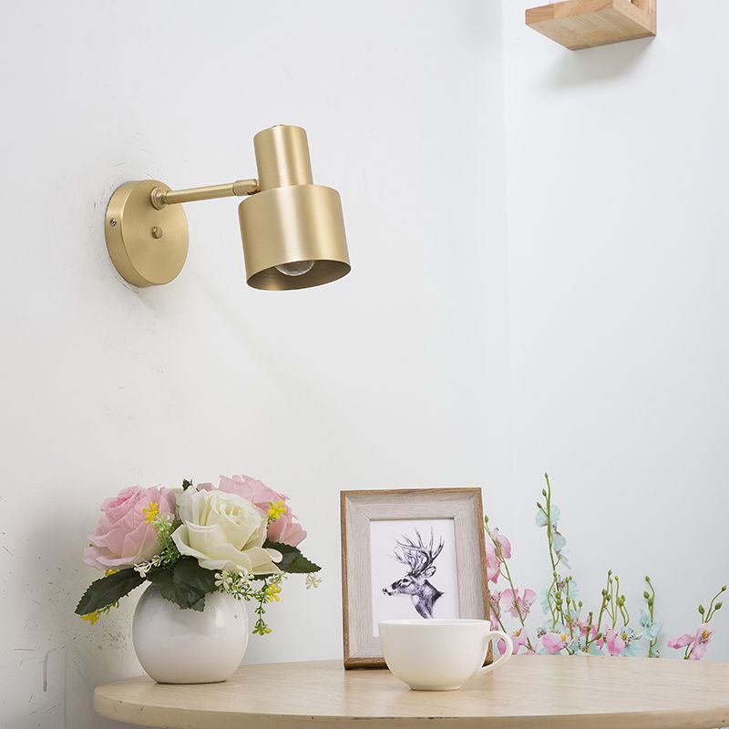 Metal 1-Light Wall Lighting Modern Style Geometric Shape Wall Mounted Light Fixture