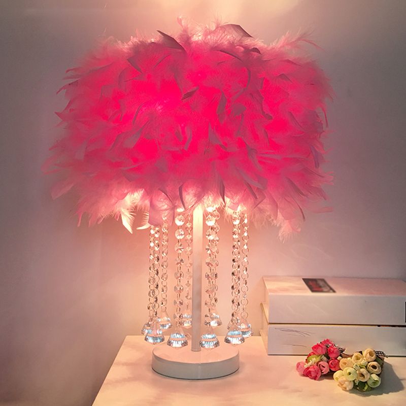 Lampe à table ronde rouge / rose / violet moderniste 1-Light Feather Tablette de nuit avec cristal de drapage
