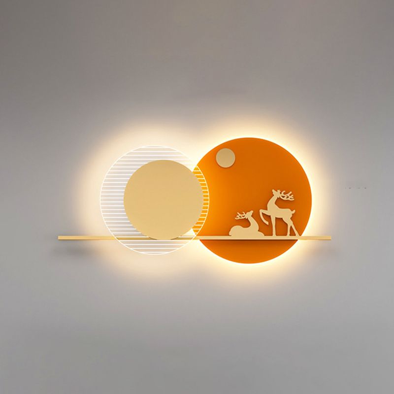 Modern Style Metallic Wall Light Creative LED Wall Light Sconce for Bedroom