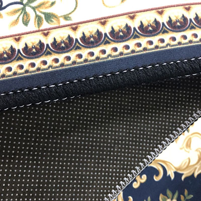 Elegant meerkleurig bloementapijt Traditioneel polyester tapijt Antislip achterkant Diervriendelijk wasbaar tapijt voor huisdecoratie