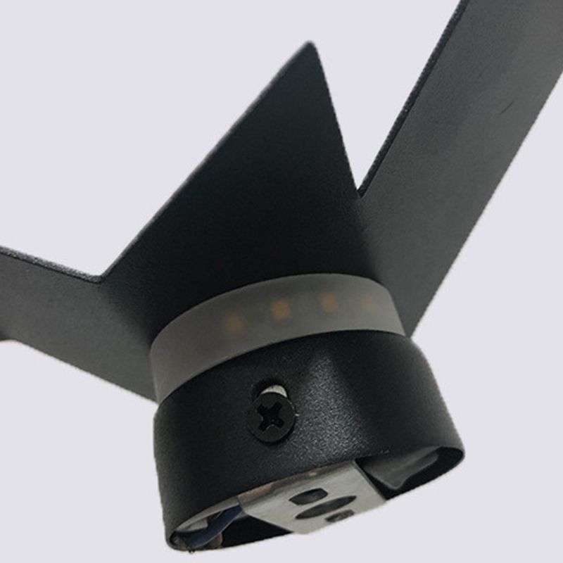 Flying Birds Creative Shaped LED Wall Sconces Post-modern Style Minimalism Metal Wall Light for Bedroom Living Room