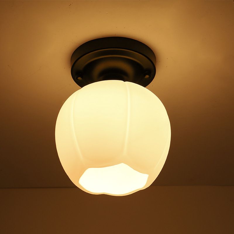 Lámpara de techo de metal blanco con tono de vidrio estilo tradicional 1 soporte de descarga de luz