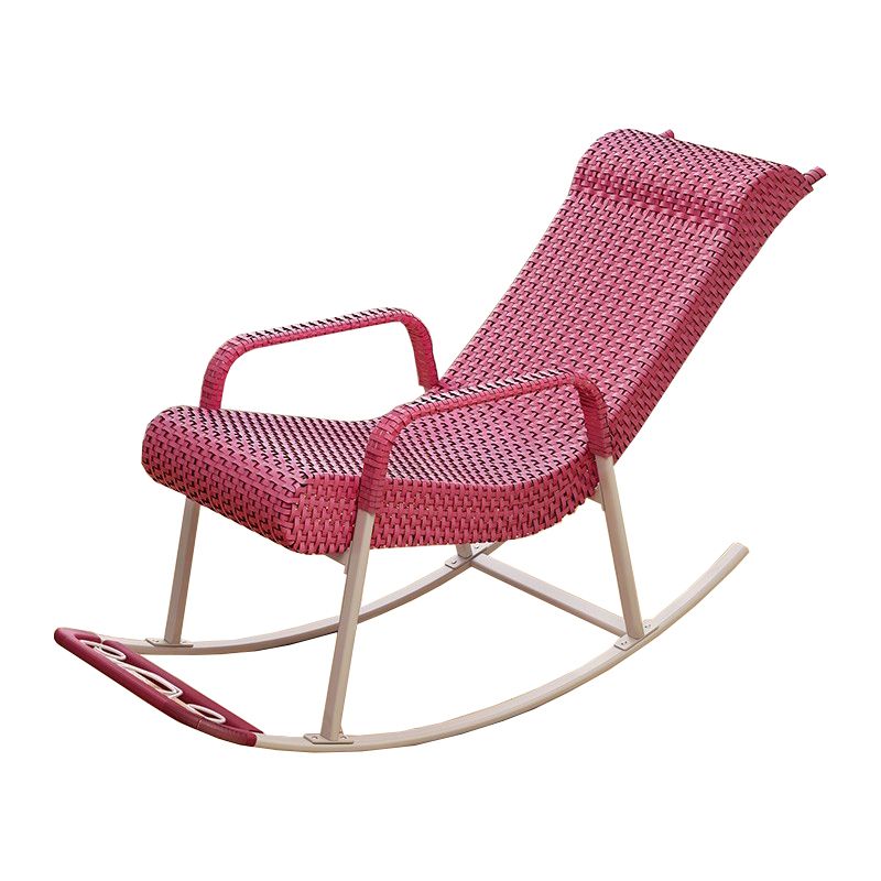 Modern Spindle Rattan Rocking Chair Wheel Handrail Design Rocker Chair With Black Frame