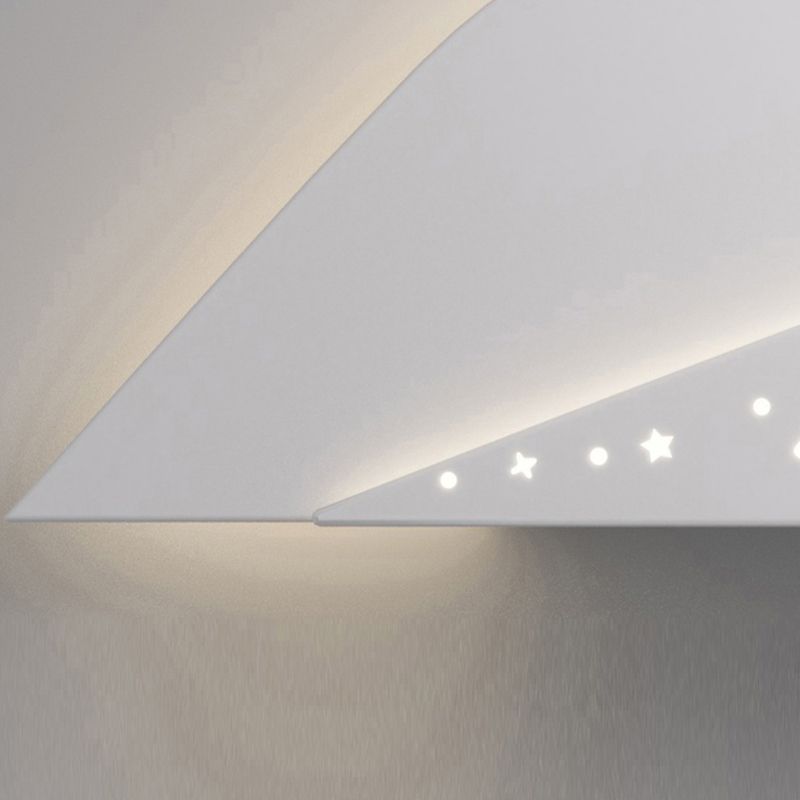 Modern Metal Wall Sconce Geometric Shape Wall Light with Acrylic Shade for Bedroom
