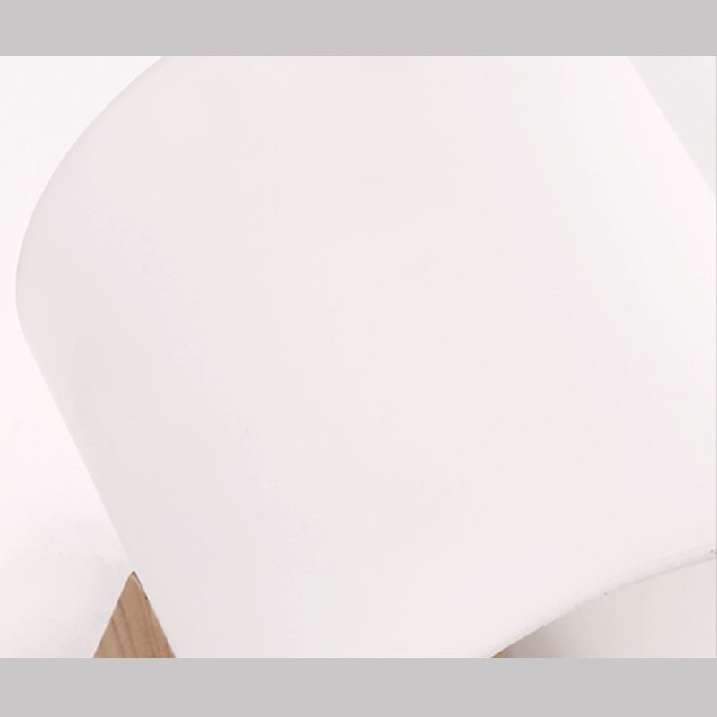 Application murale cylindroïde en bois dans la lampe murale en verre blanche de style concis moderne dans la couleur du journal