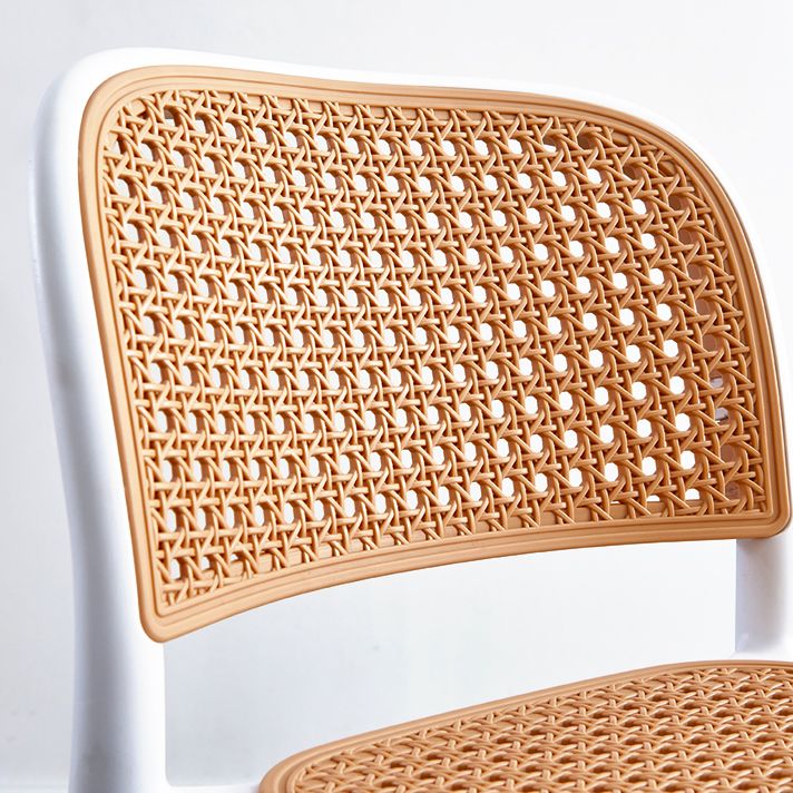 Taburete de bar de plástico de estilo moderno con reposapiés, taburete de bar simple con respaldo bajo para cocina