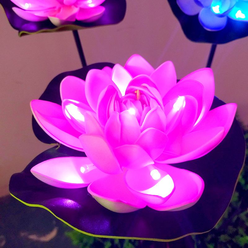 Lotus-Shaped LED Landscape Light Artistic Plastic Courtyard Solar Ground Lighting