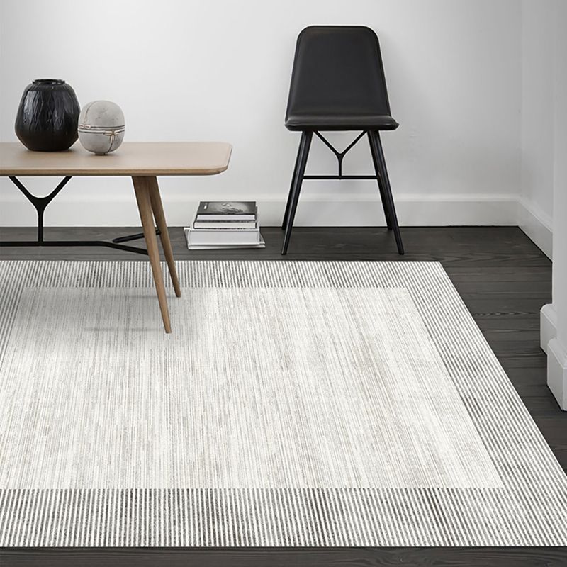 Grey Stripe Pattern Rug Modern Polyester Area Rug Easy Care Carpet for Living Room