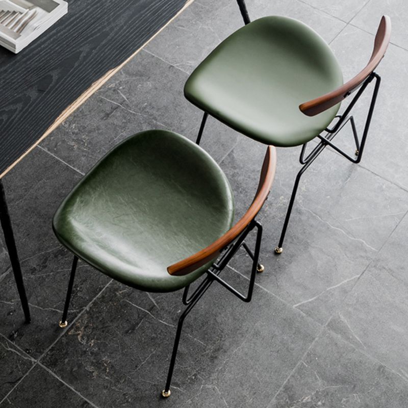 El cuero del estilo industrial que cena las sillas sin brazos abre la parte posterior que cena la silla lateral
