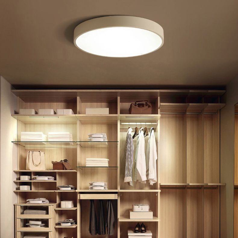 Modern Style Flush Ceiling Lights Macaron Metal LED Light for Living Room
