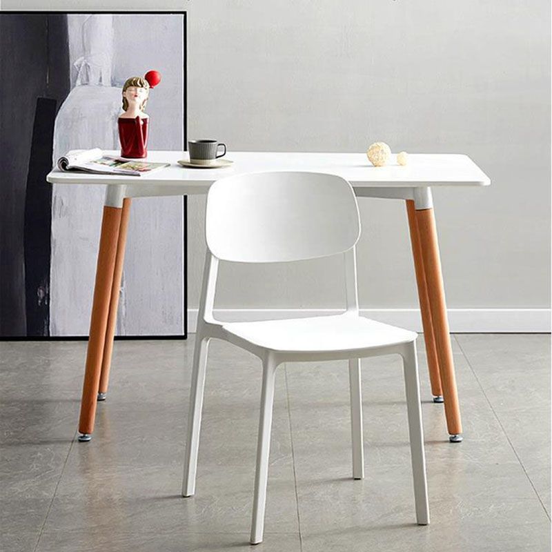 Silla lateral de comedor con respaldo abierto contemporáneo, sillas sin brazos de comedor de plástico para el hogar
