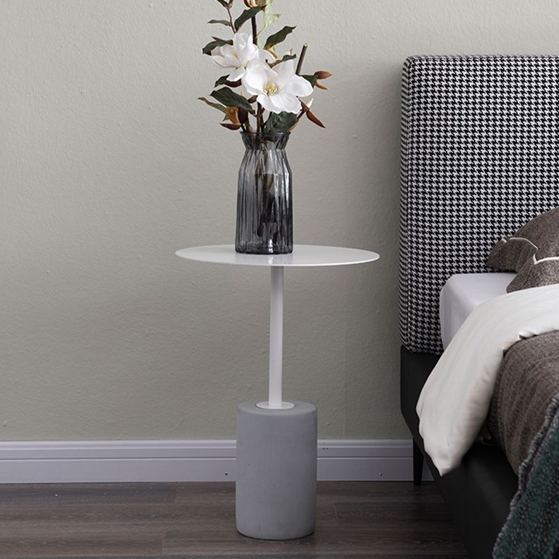 Iron End Table 15.7" Long Mid-Century Round Side Table in Grey