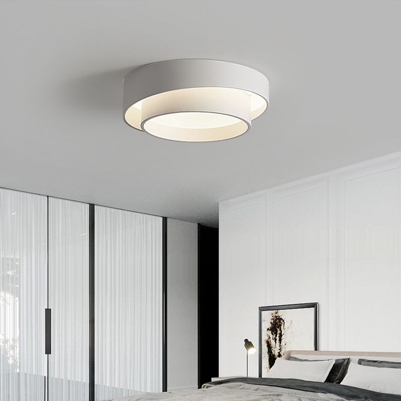 Modern Style Round Flush Mount Light Metal 1 Light Ceiling Light for Bedroom