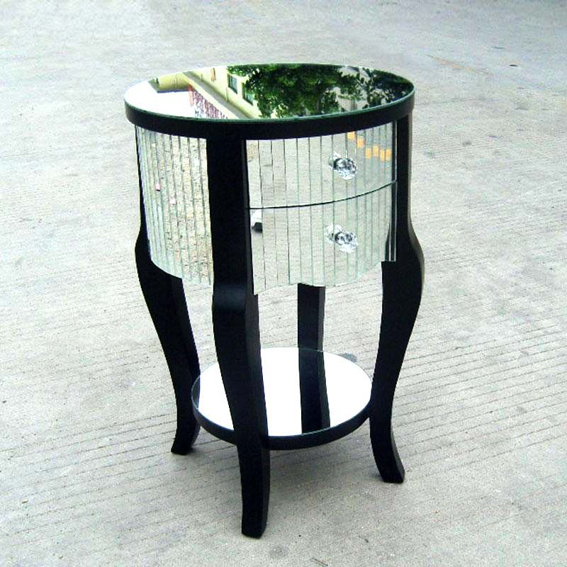 Round Glass top Side End Table Contemporary 23.6" Tall 4 Legs End Table