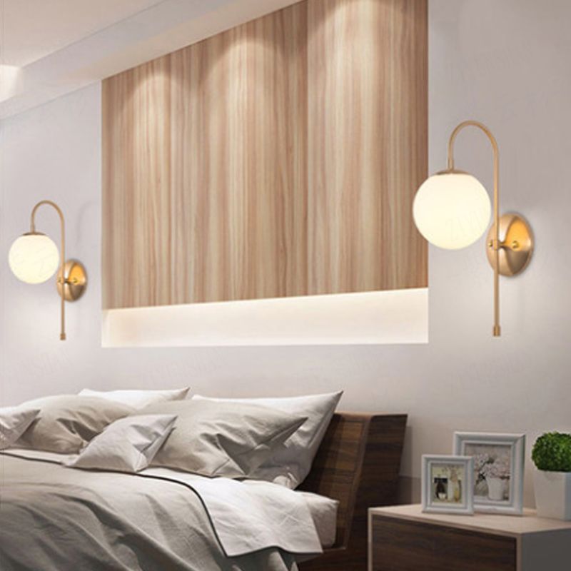 Lámpara de luz de dorado Lámpara de pared moderna de 1 luces con sombra de hierba