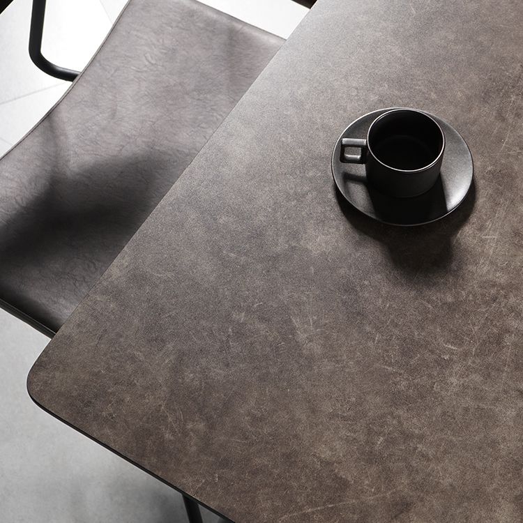 Mesa de comedor de estilo industrial Mesa de comedor marrón 4 patas con marco negro