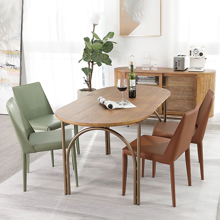 Moderner Stil Masster Holz Esstisch Brauner ovaler Tisch mit 4 Beinen für Esszimmer