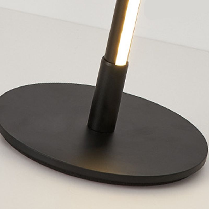 Lampe de table LED simplicité moderne les lampes de table linéaire avec une teinte acrylique