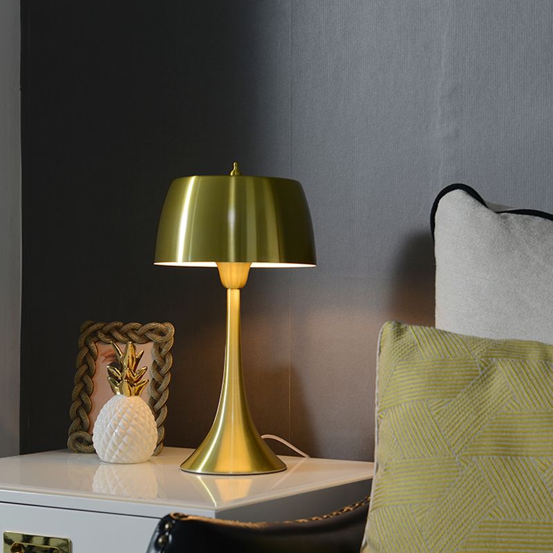 Lampada da comodino a tamburo, illuminazione postmoderna in metallo, 1 luce, oro, per camera da letto