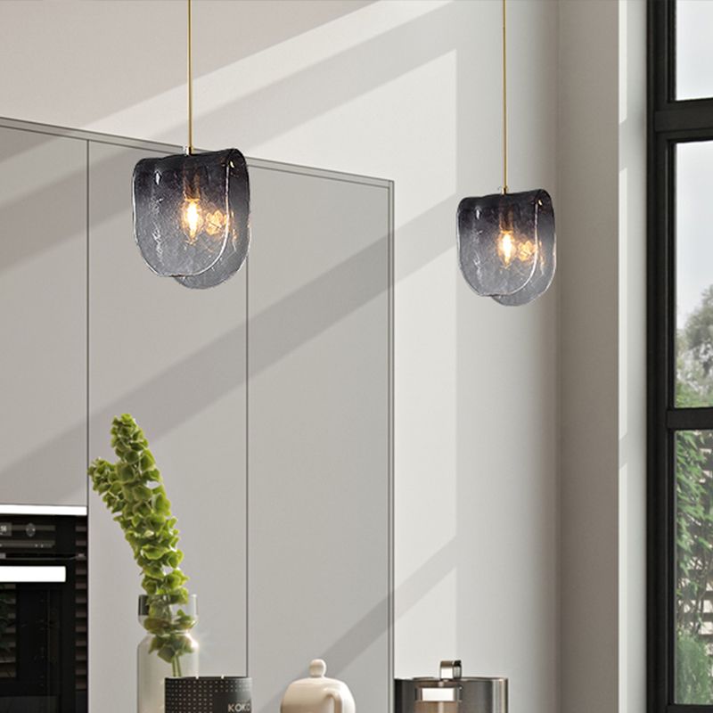 Curve Water Glass Ceiling Light Modernist 1 Bulb Brass Pendant Lighting for Restaurant