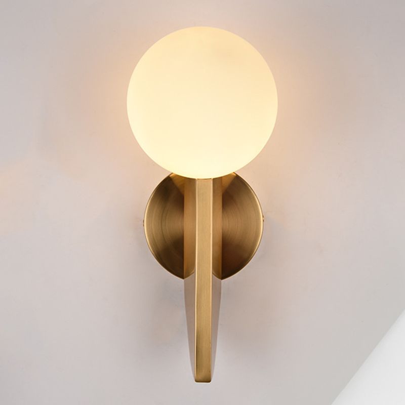 Nordic Postmodern Metal Wall Sconce Light 1 Head Glass Ball Sconce Light for Bedroom