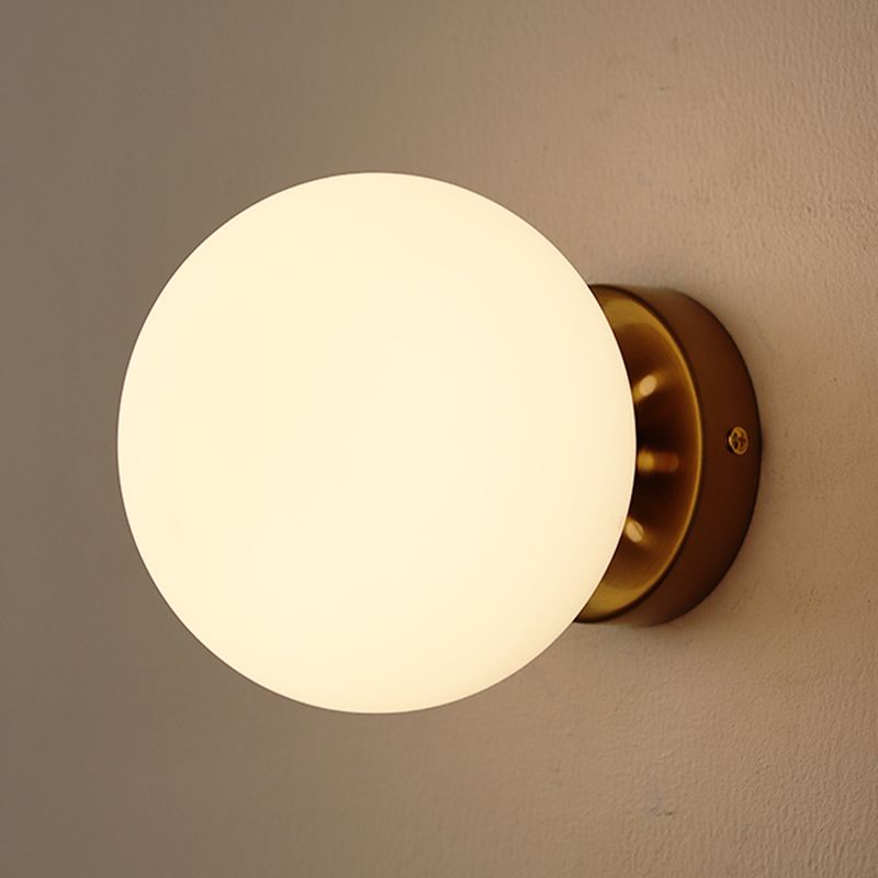 Modern Wall Light Fixture Metallic Wall Light Sconce with Glass Shade for Bedroom