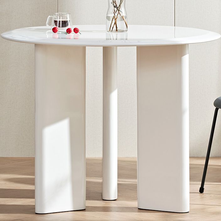Minimalist White Kitchen Dining Table Solid Wood Round Shape Dining Table with 3 Legs Base