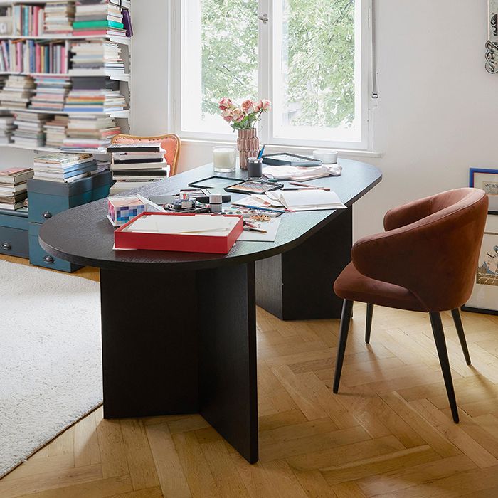 Oval Shaped Office Conference Table Wood Writing Desks in Black