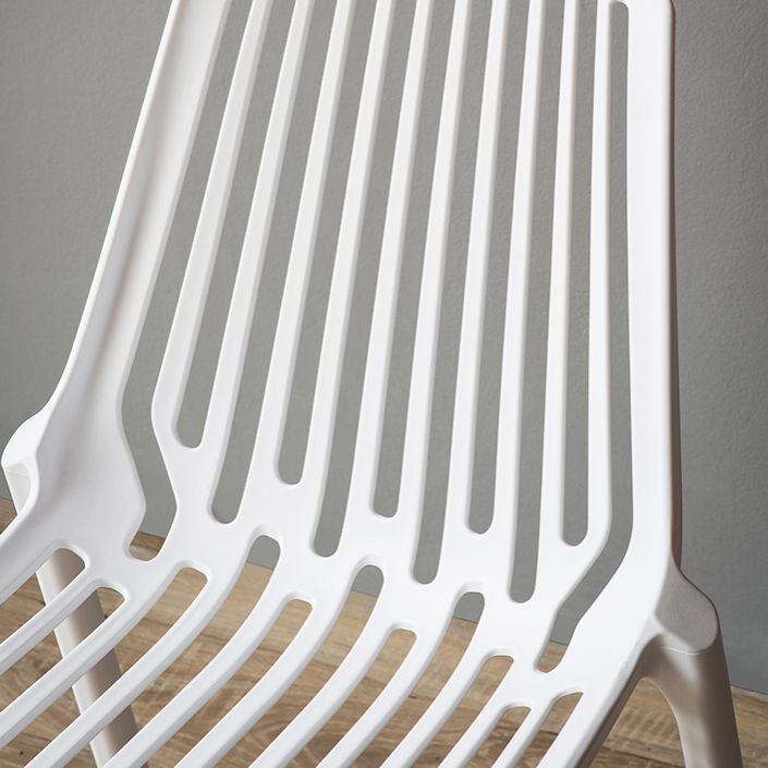 Silla apilable de estilo moderno, sillas sin brazos con patas de plástico para cocina