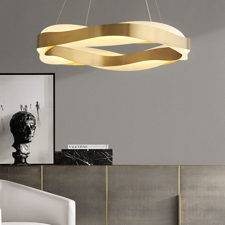 Il lampadario acrilico minimalista a ciondolo a LED Golden Circle per soggiorno per soggiorno