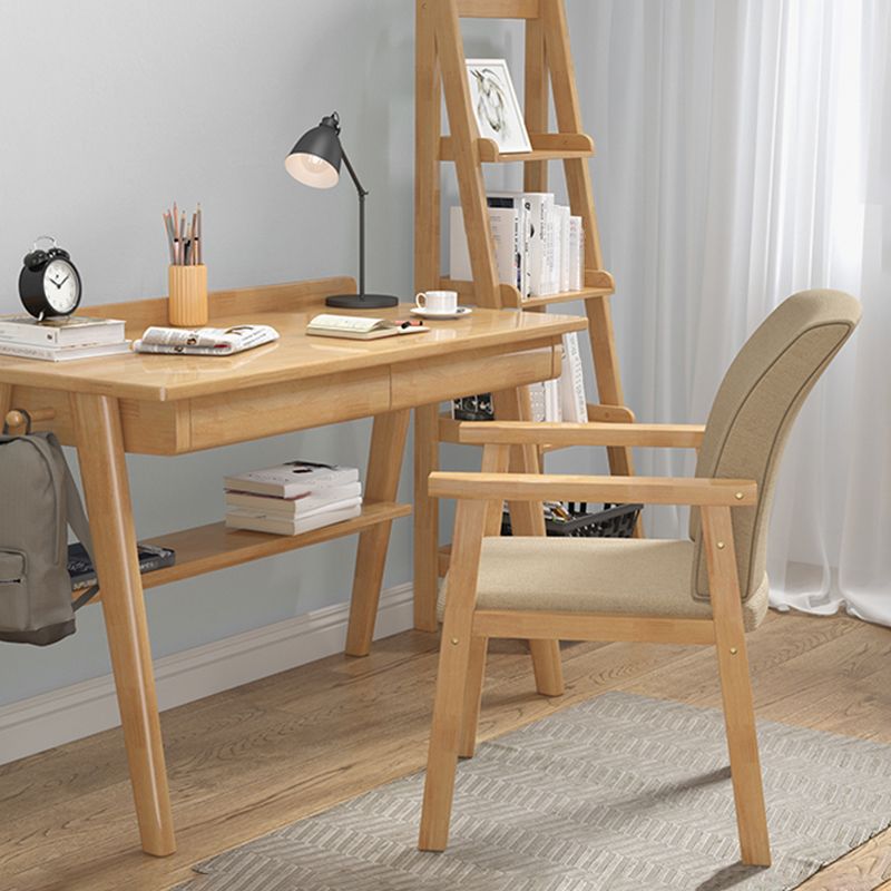 Silla de comedor interior de madera tapizada con respaldo sólido contemporáneo
