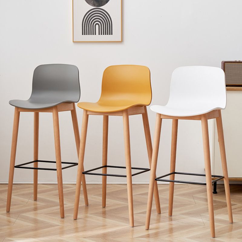 Nordic Backrest Armless Counter Stool Wooden Cafe Bar Stool with Plastic Cushion