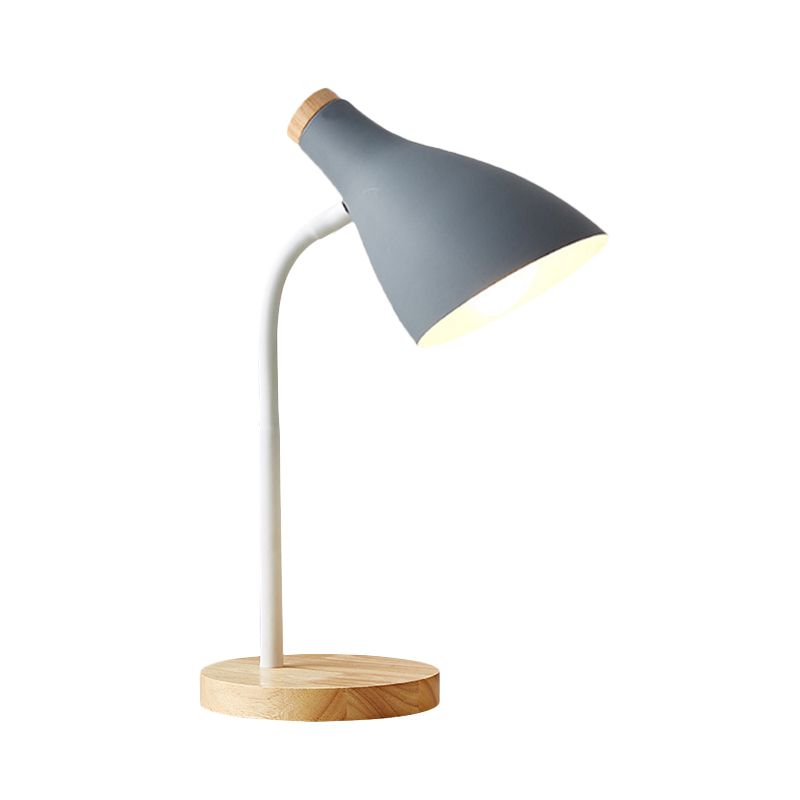 Corche de klaxon en métal Light Light Chambre adulte 1 ampoule Nordic Desk Light avec cordon de plug-in