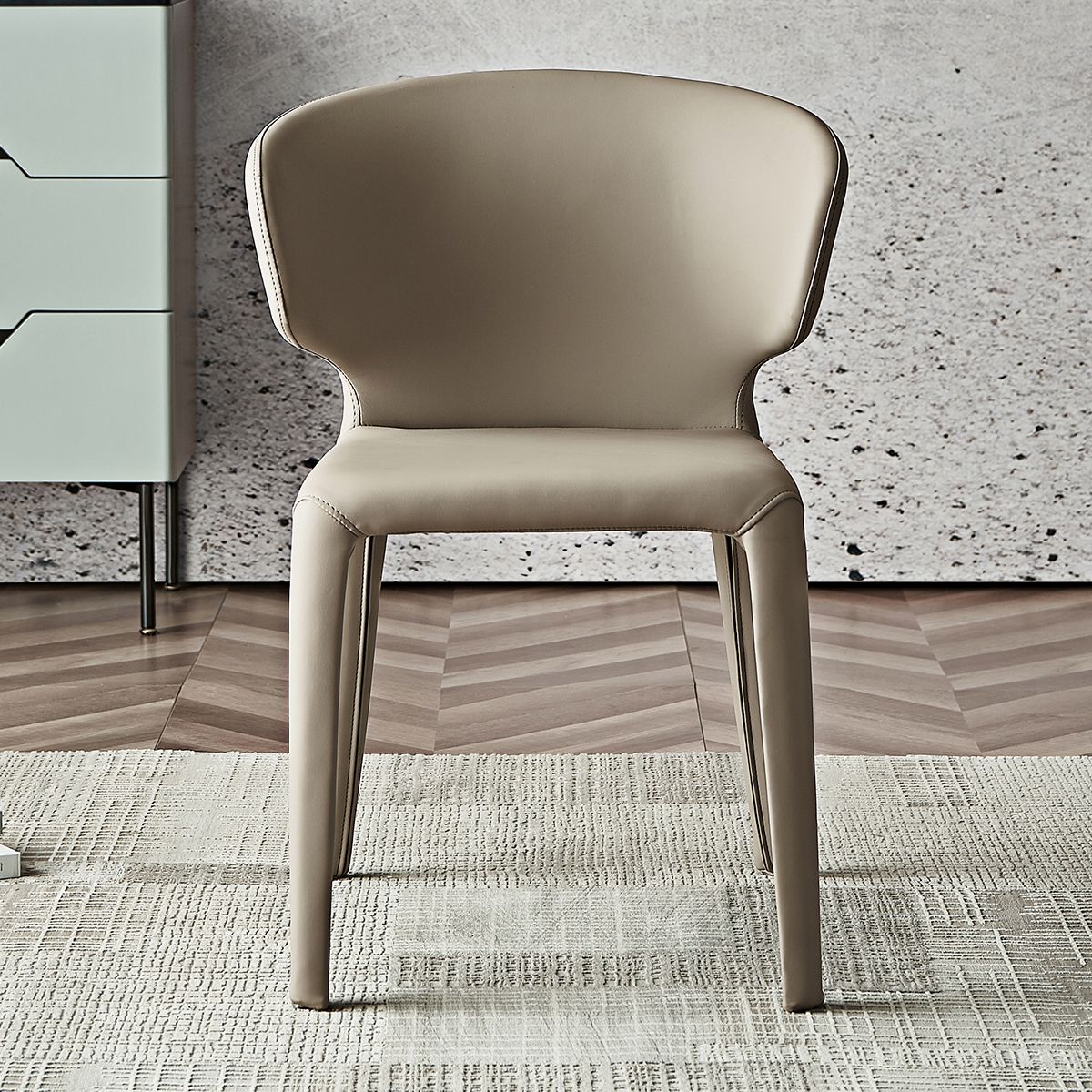 Silla de comedor moderna de piel sintética con respaldo lateral para uso doméstico