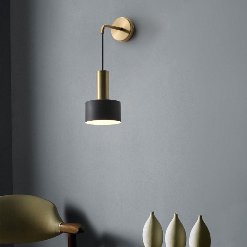 Luce in metallo ombreggiato Light Sconce Stipano Minimalista Montata Montata per camera da letto