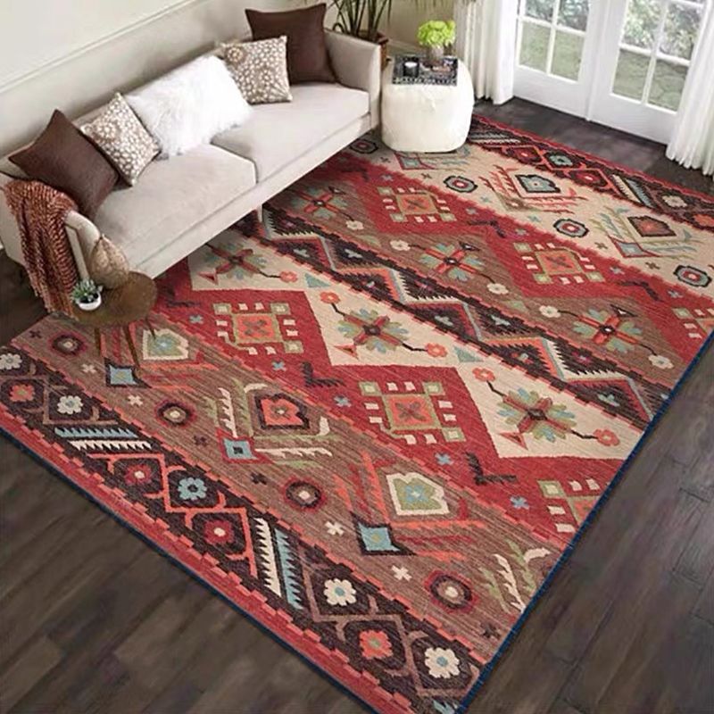 Multi-Color Retro Rug Polyster Geometric Indoor Rug Anti-Slip Backing Pet Friendly Easy Care Carpet for Room