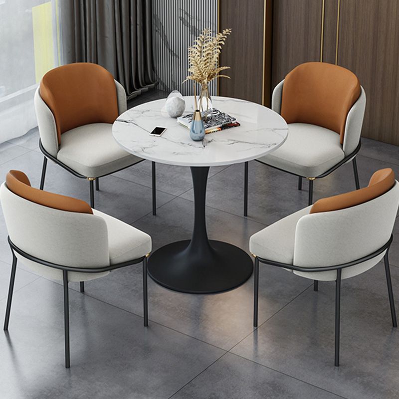 Ronde Tulponderstel Moderne Eettafel Wittint Vaste Tafel van Gesinterde Steen