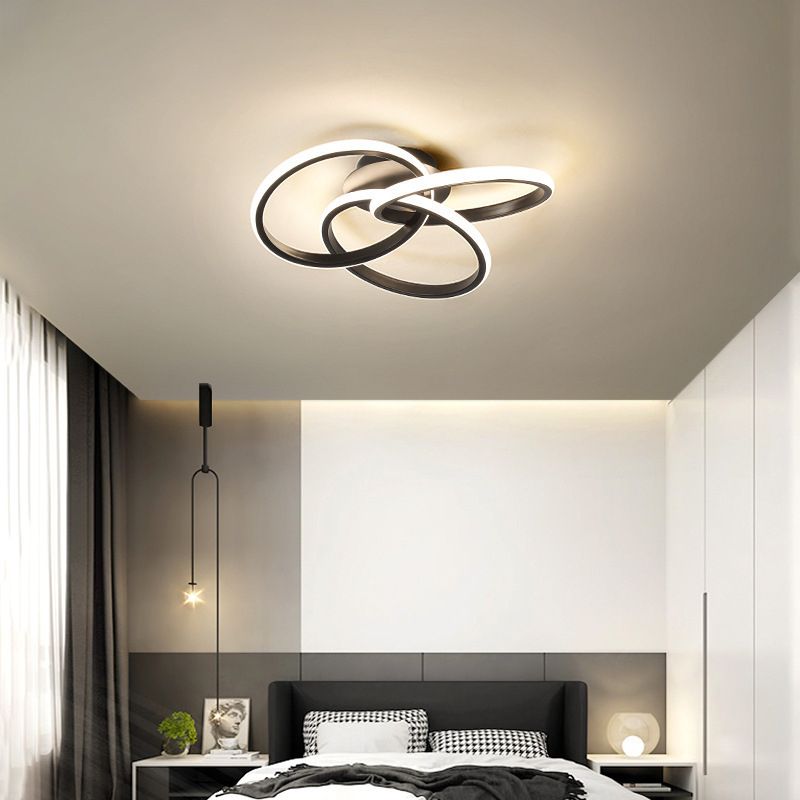 3-Lights Circular Semi Flush Mount Ceiling Lighting Fixture Modern Style Metal Flush Light