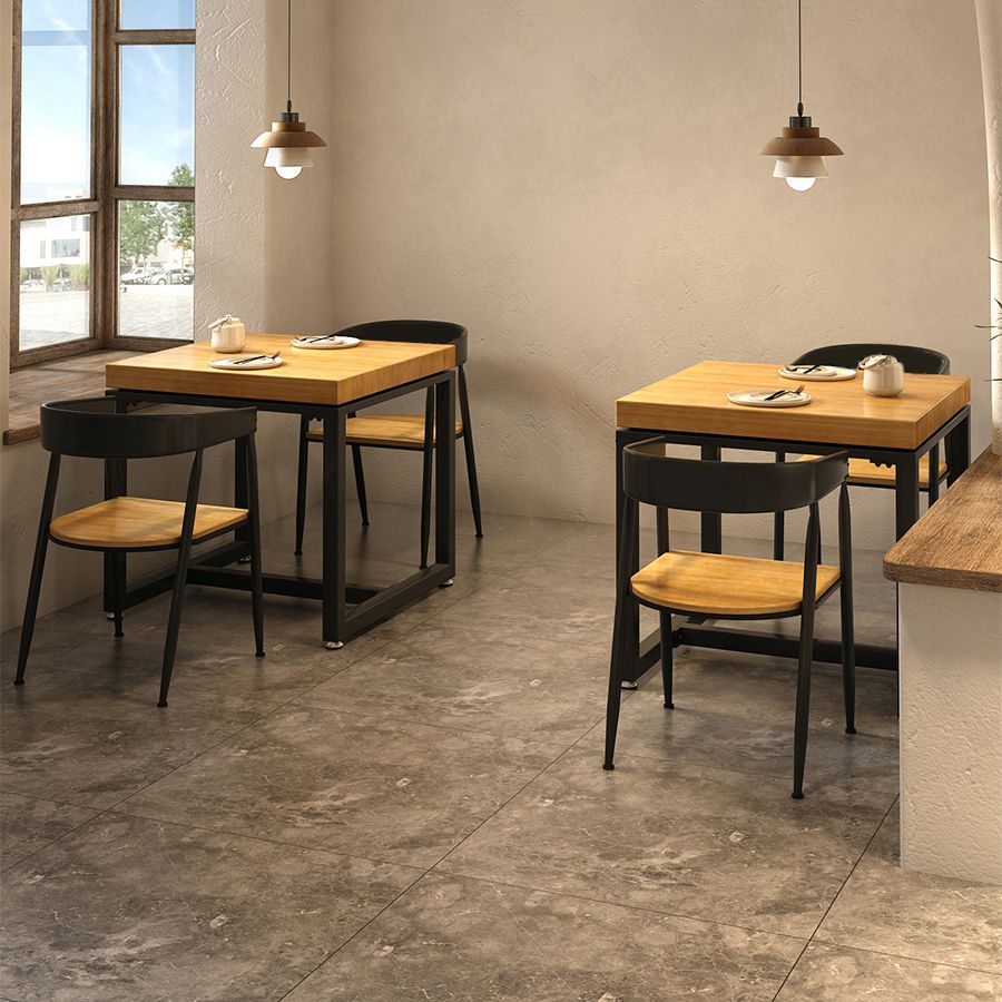 Mesa de comedor de madera maciza de estilo industrial Mesa cuadrada marrón con base de metal para comedor