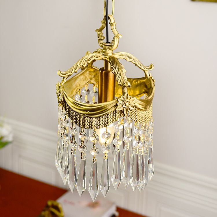 Vintage Brass Petal Relief Suspension Light avec des barres de cristal pendents 6,7 pouces de large entrée du couloir