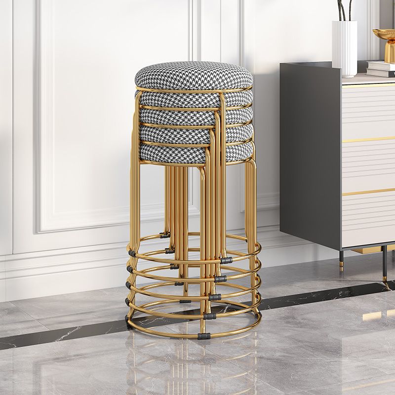 Modern Round Standard Cotton Tear Resistant Standard for Drawing Room