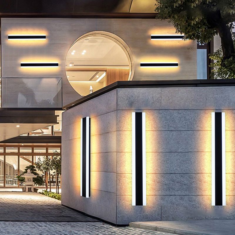 Metal Linear Shape Wall Lighting Modern Style 1-Light Wall Mounted Light in Black