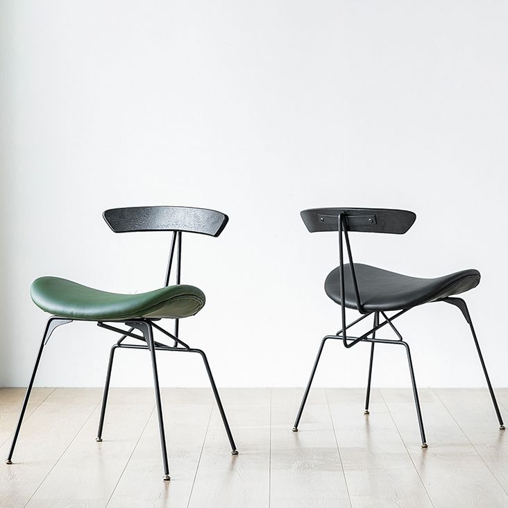 Silla lateral casera tapizada industrial con acabado mate, parte trasera abierta, sillas de comedor