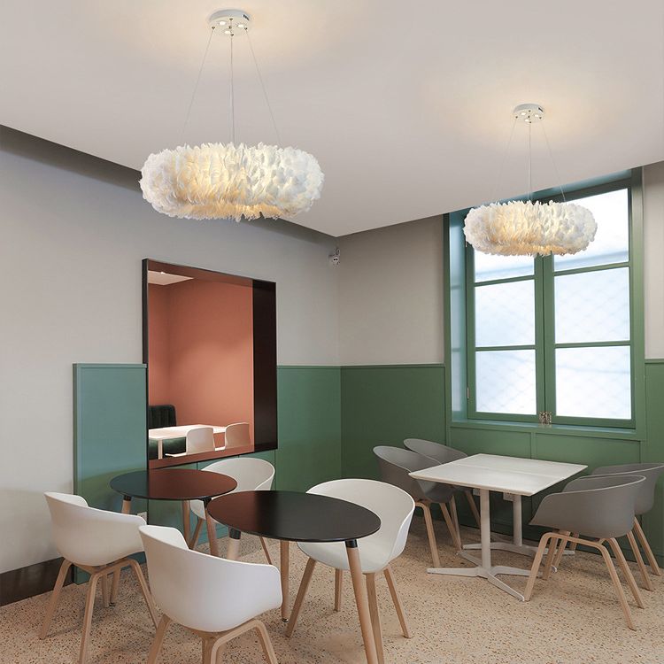 Nordic Modern White Chandelier Light Fixtures Feather Hanging Lamp for Bedroom