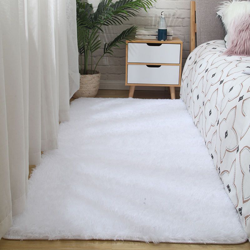 Einfacher fester Farbe Teppich Mehrfachfarbener Polypropylenbereich Teppich Anti-Rutsch-Rückentier-Friendly Innenteppich für Schlafzimmer