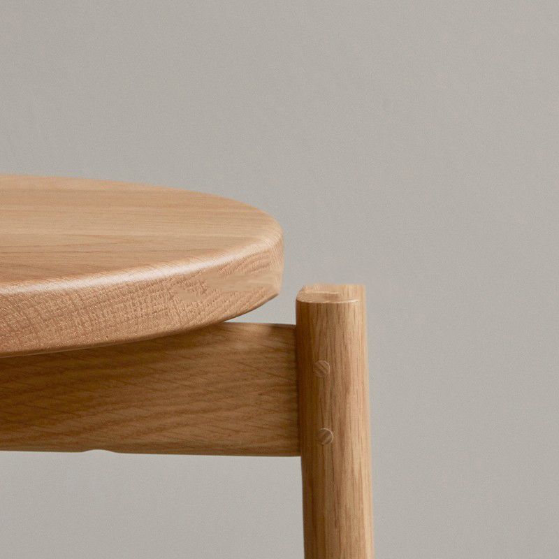 Contemporary 29.5-inch Backless Bar Stool with Solid Wood Base