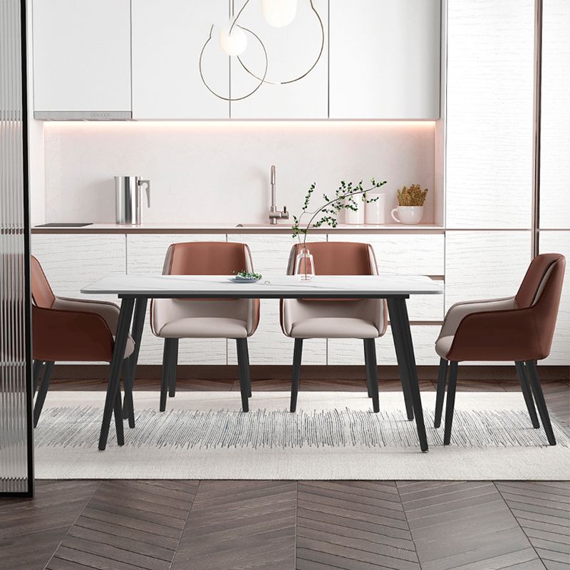 Sillones de comedor de cuero Sillas tapizadas con brazos con respaldo macizo y patas negras